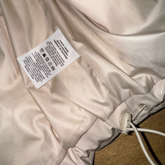 Nike Icon Clash Synthetic Puffer Jacket (Size Small) - Picture 13 of 16